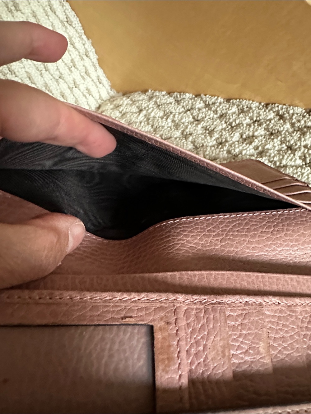 Gucci Calfskin Interlocking G Continental Wallet - Picture 8 of 17